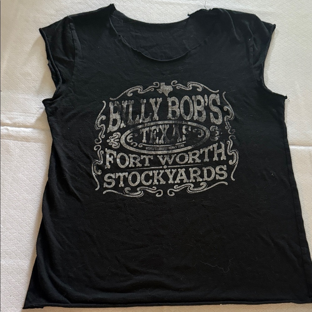 Vintage Billy Bob's Fort Worth Stockyards 100% cotton. Size M.